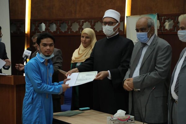 184102320_1921445341341725_1478601139383337410_n